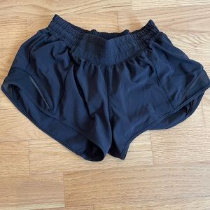 Lululemon Hotty Hot Short